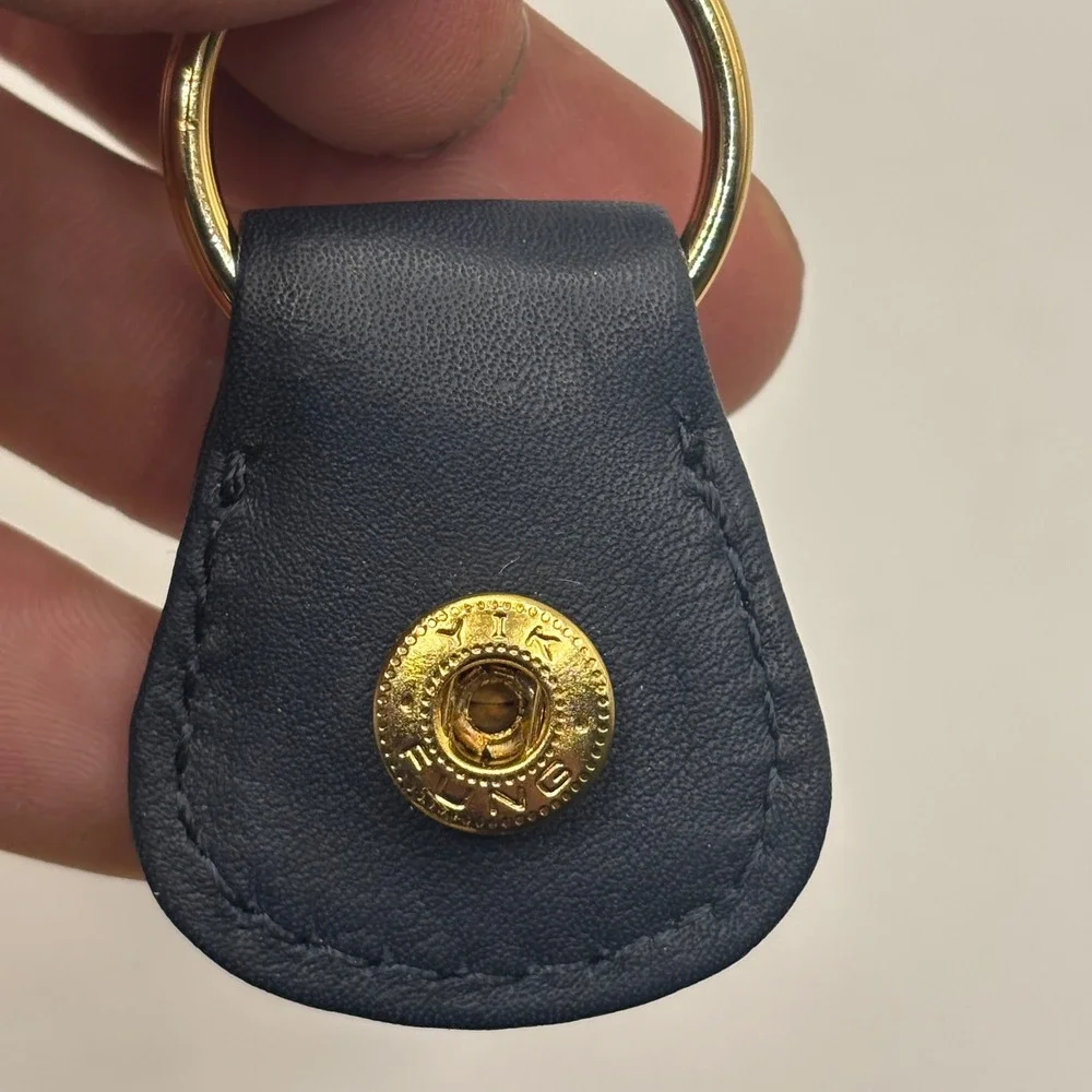 Vtg Etienne Aigner Navy Blue Leather‎ Horseshoe Logo Gold Tone Keychain Key Fob